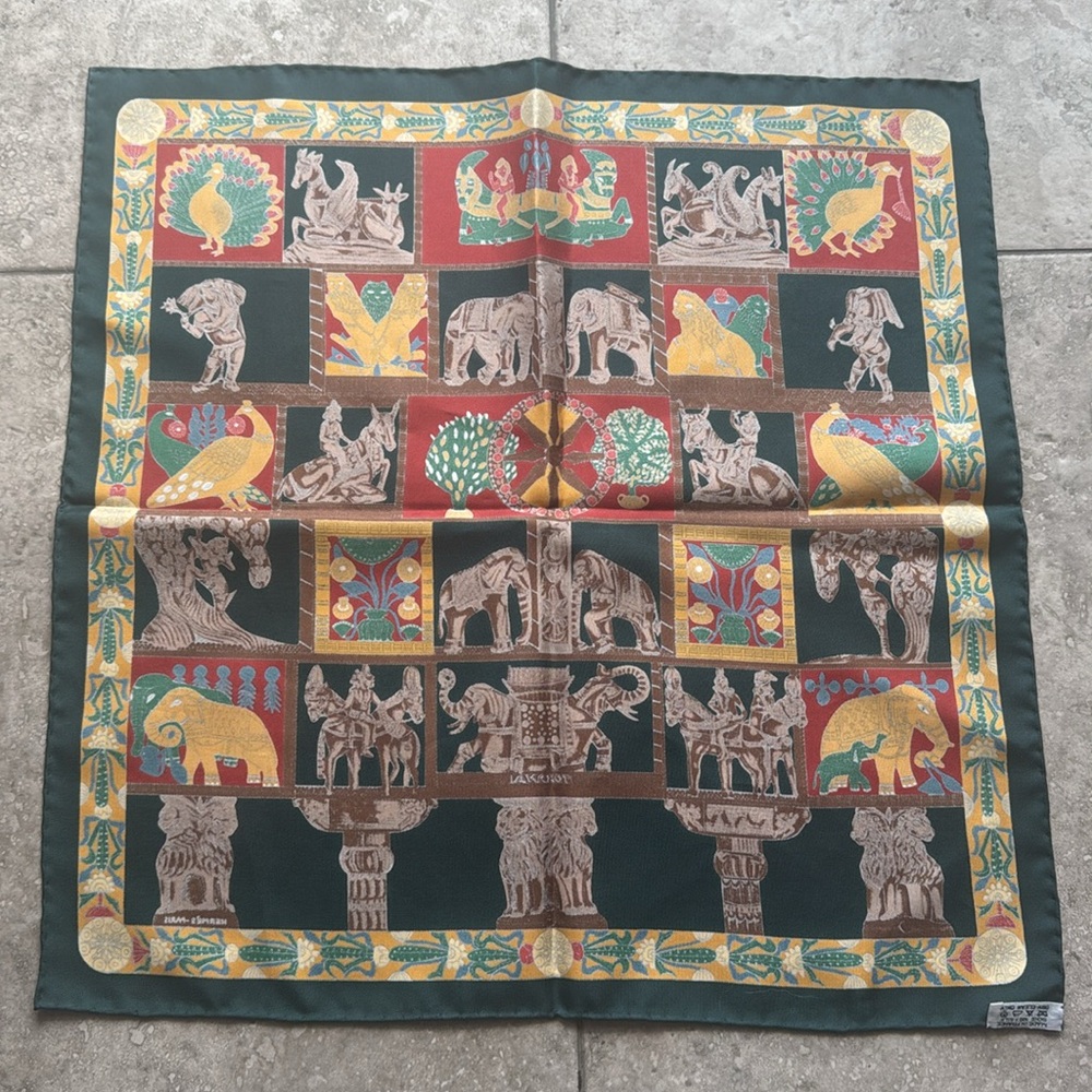 Hermes Torana deep green silk scarf. Made in France - Picture 6 of 8